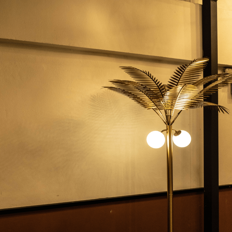 โคมไฟตั้งพื้น DEEPWOOD รุ่น GOLDEN PALM TREE สีทอง 2 หัว